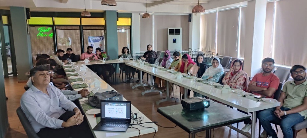 10TEACH_Pak_CC2025-02