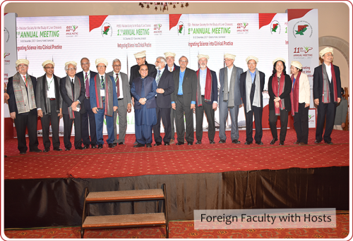 Foreign Faculty with Hosts 0002